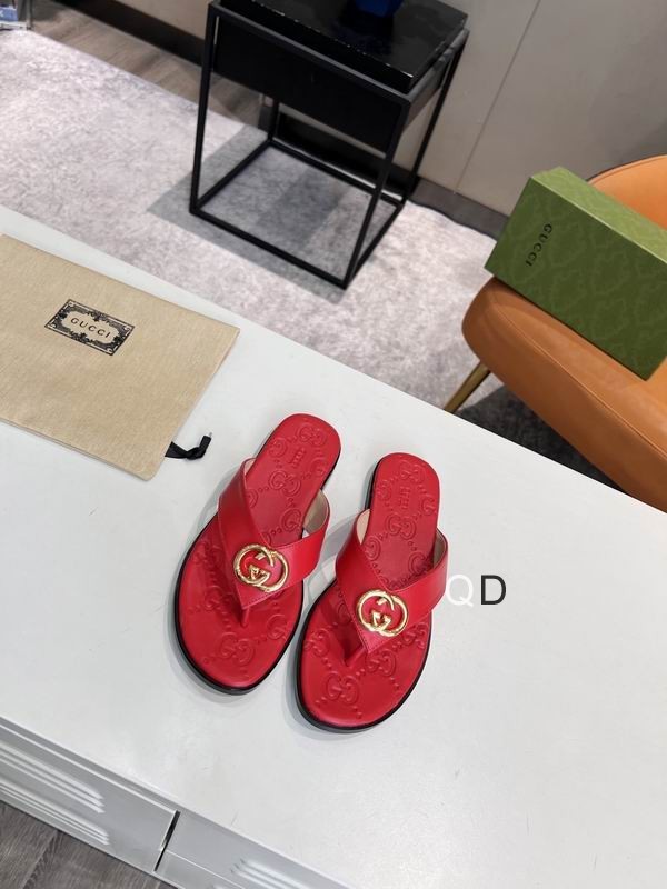 Gucci Men's Slippers 152